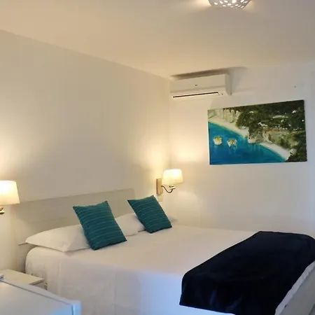 Albergo